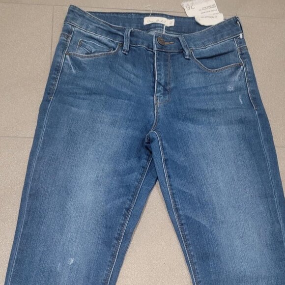 NWT UNPUBLISHED "Kenzie" Designer Denim Blue Jeans Distressed - Womens Size 26 - Picture 1 of 9